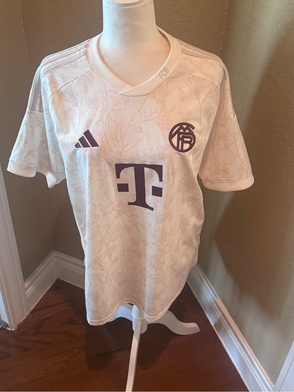 adidas Men FC Bayern Away futbol soccer Jersey kit